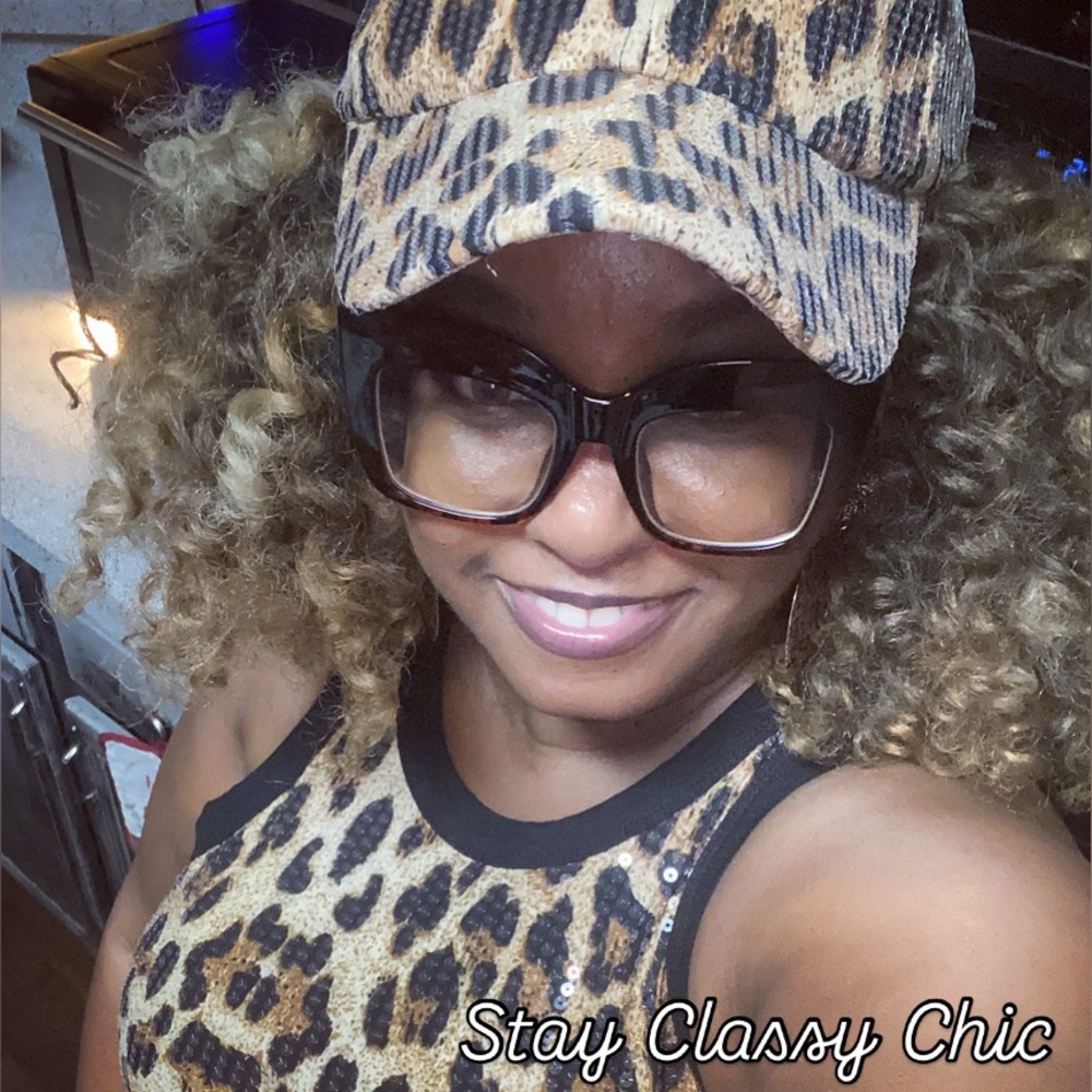 Stay Classy Chic 2 Live Show Listing